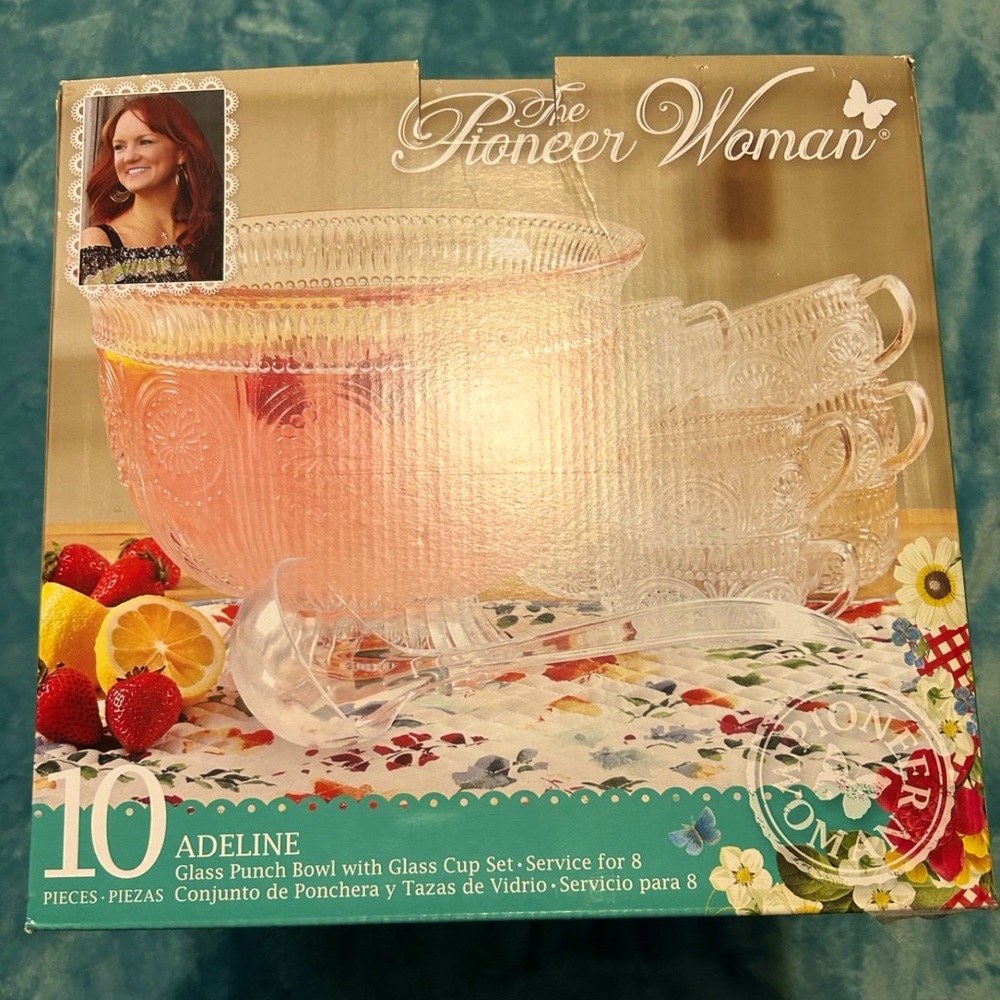 The pioneer woman 10 piece punch bowl New